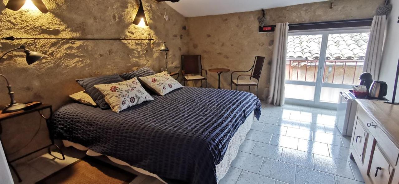 Bed and Breakfast Le Mimosa Saint-Saturnin-de-Lucian Exteriér fotografie